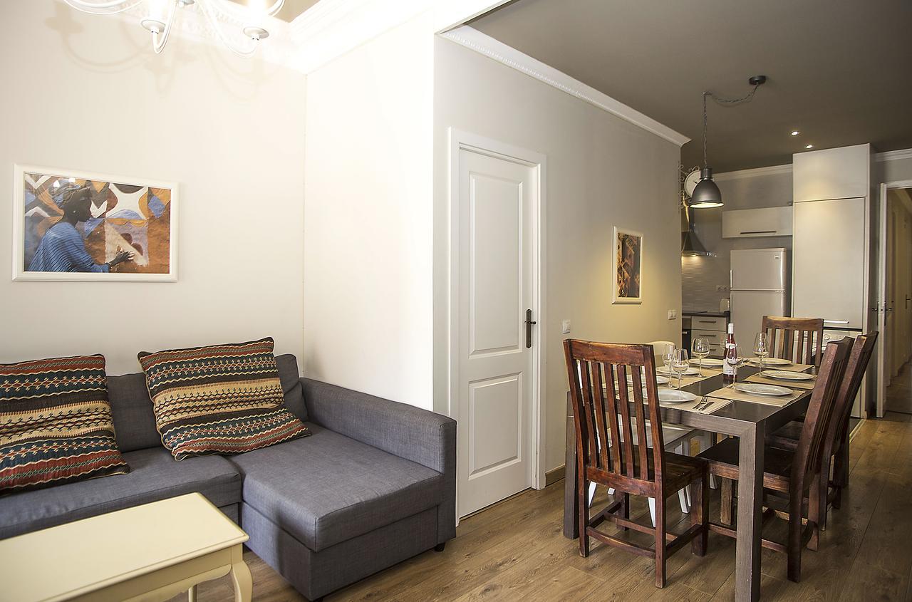 Mai & Maud Paralel Apartment Barcelona Kültér fotó
