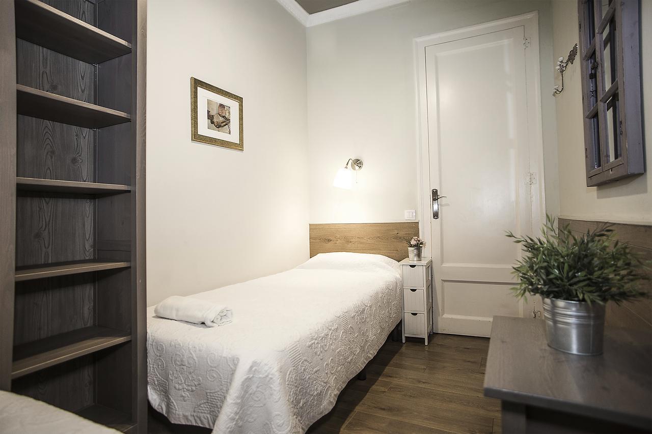 Mai & Maud Paralel Apartment Barcelona Kültér fotó